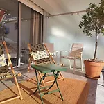 Beautiful 2-bedroom With Sea View In Appartamento