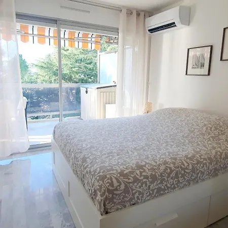 Appartamento Beautiful 2-bedroom With Sea View In